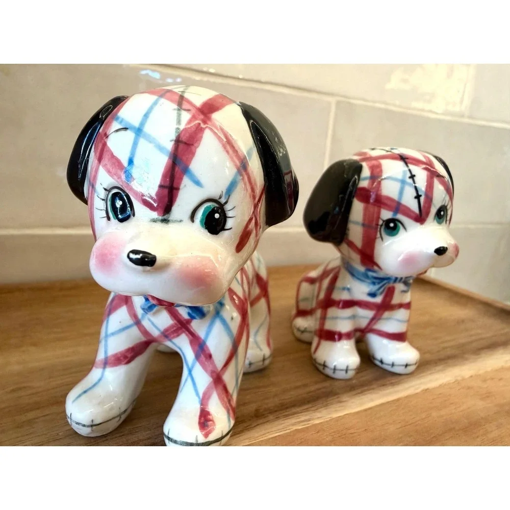 Vintage Plaid Puppy Dog Salt and Pepper‎ Shakers Set Made in Japan Mid Century
